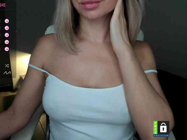 PassionFruittt webcam