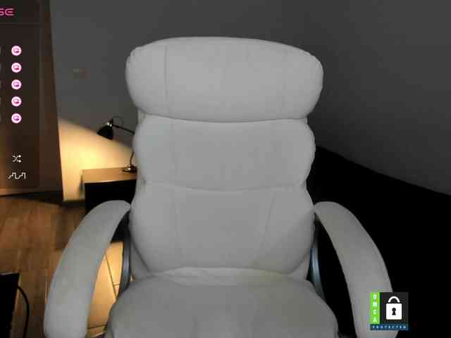 PassionFruittt webcam