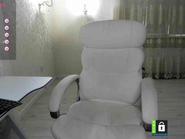 PassionFruittt webcam