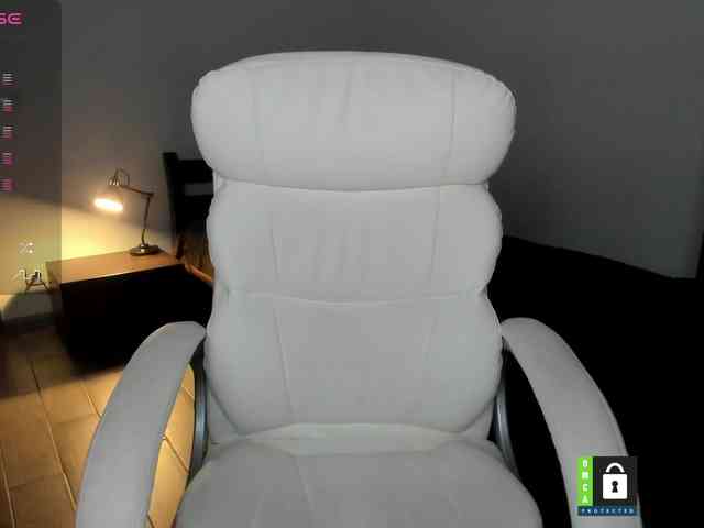 PassionFruittt webcam