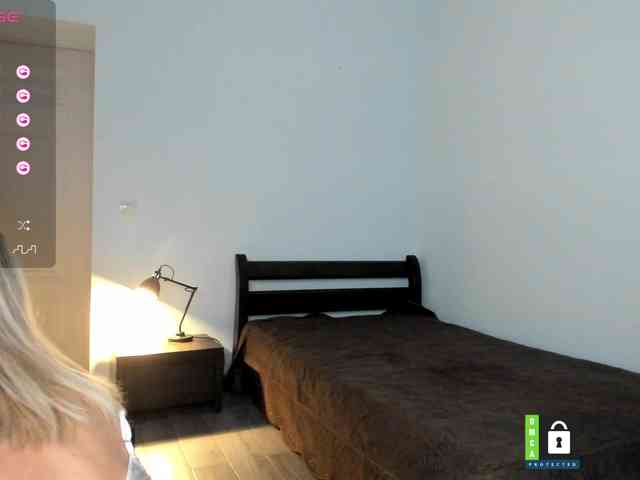 PassionFruittt webcam