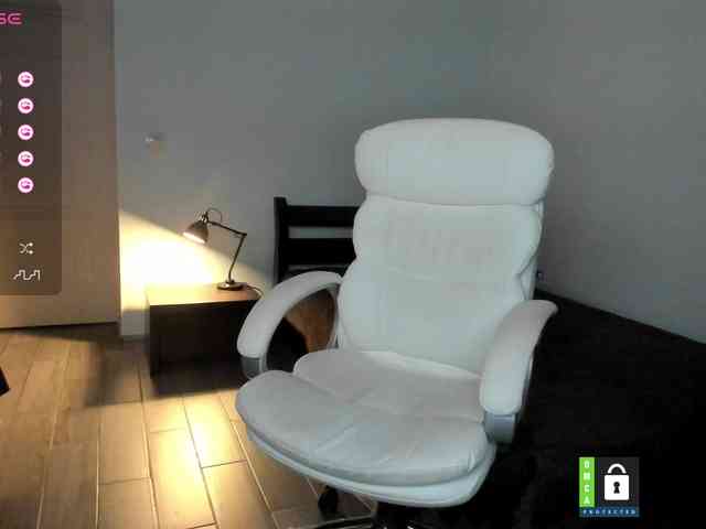 PassionFruittt webcam