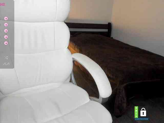 PassionFruittt webcam