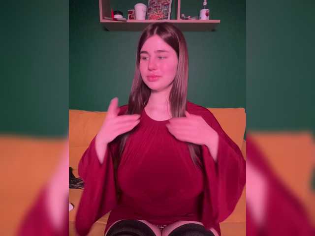 Malaa16's BongaCams show and profile