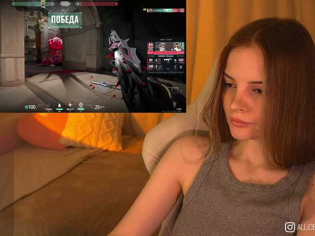 1-Babyfox's BongaCams show and profile