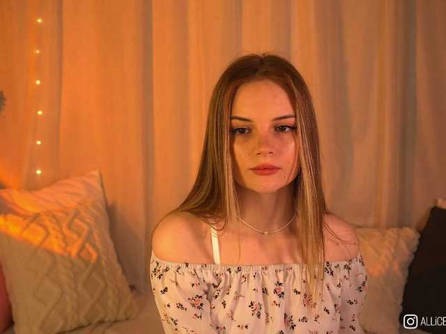 1-Babyfox's BongaCams show and profile