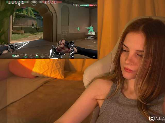 1-Babyfox's BongaCams show and profile