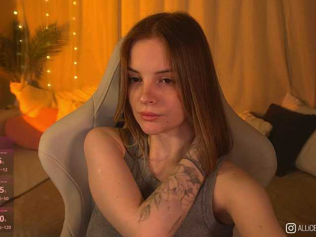 1-Babyfox's BongaCams show and profile