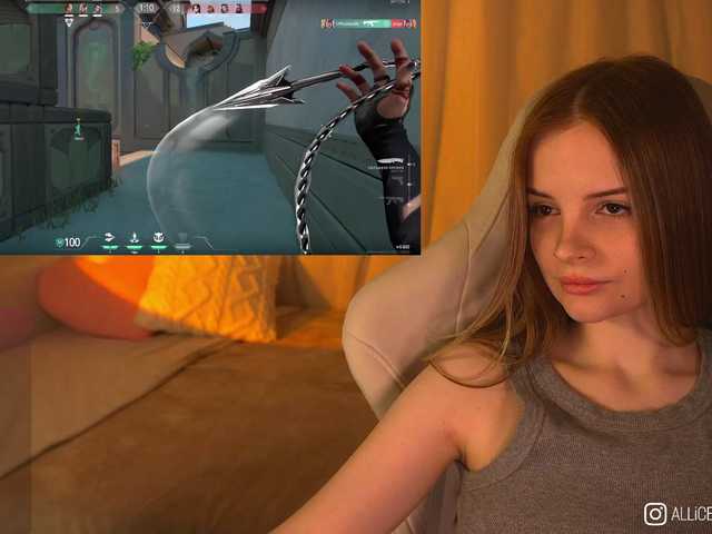 1-Babyfox's BongaCams show and profile