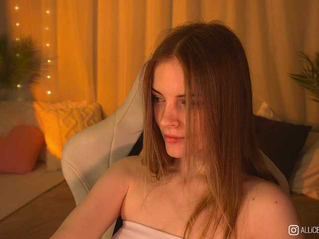 1-Babyfox's BongaCams show and profile