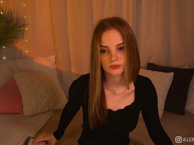 1-Babyfox's BongaCams show and profile
