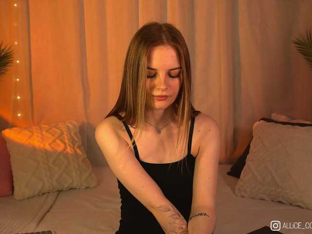 1-Babyfox's BongaCams show and profile