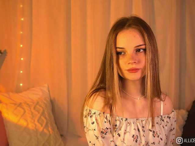 1-Babyfox's BongaCams show and profile