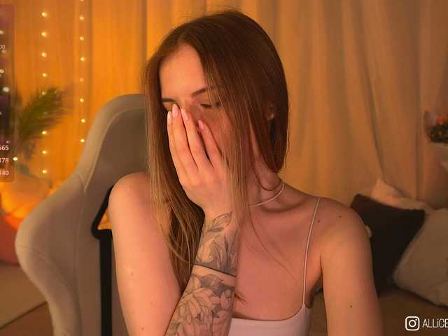 1-Babyfox's BongaCams show and profile