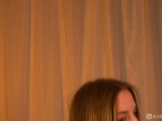 1-Babyfox's BongaCams show and profile