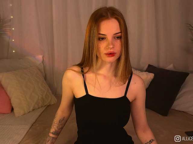 1-Babyfox's BongaCams show and profile