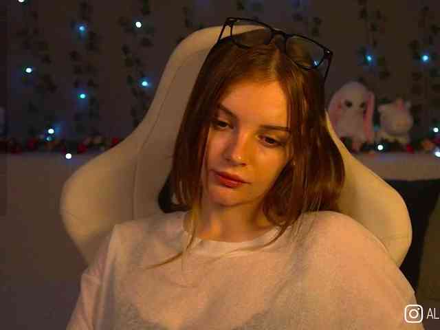xxx cam chat 1-Babyfox