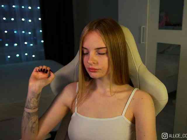 AliceCost webcam