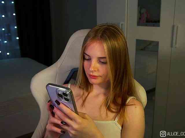 AliceCost webcam