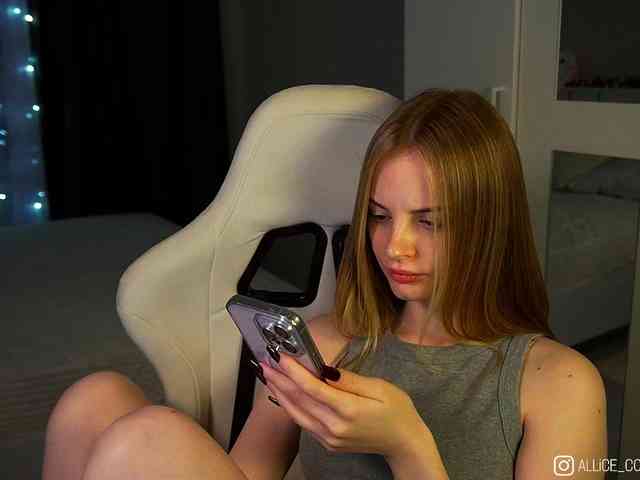 AliceCost webcam