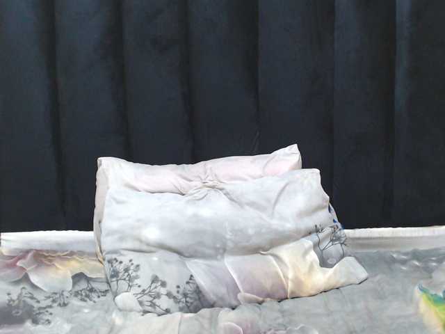 EBONYWILDASS's BongaCams show and profile