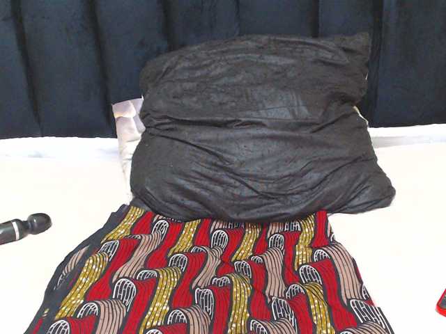 EBONYWILDASS's BongaCams show and profile