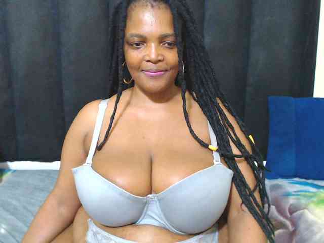 EBONYWILDASS