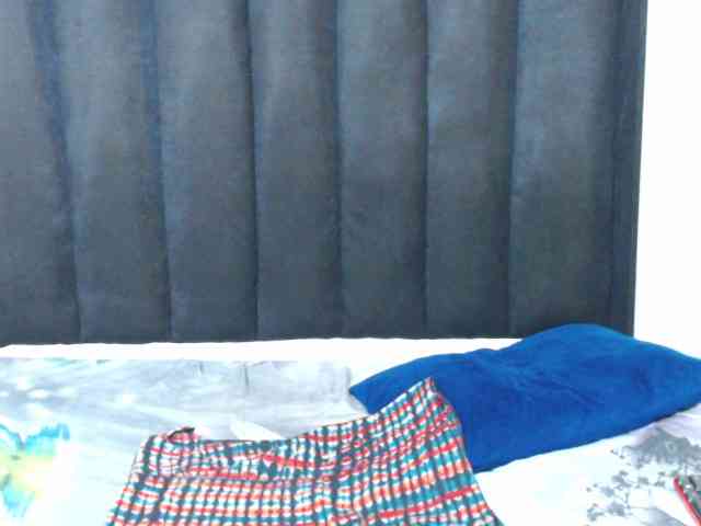 EBONYWILDASS webcam