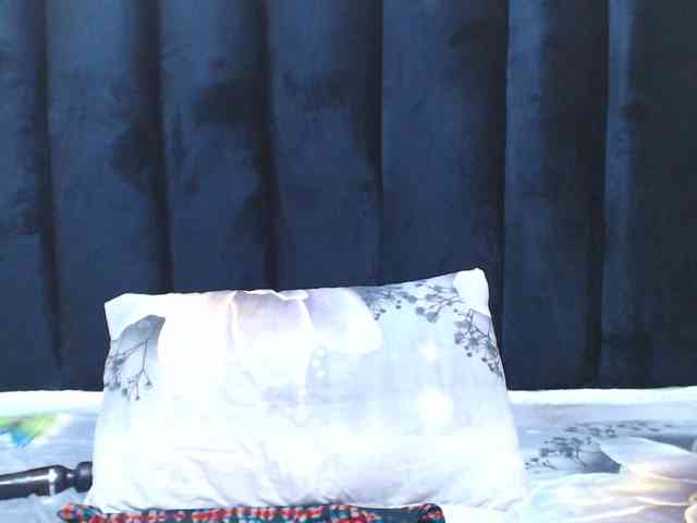 EBONYWILDASS webcam