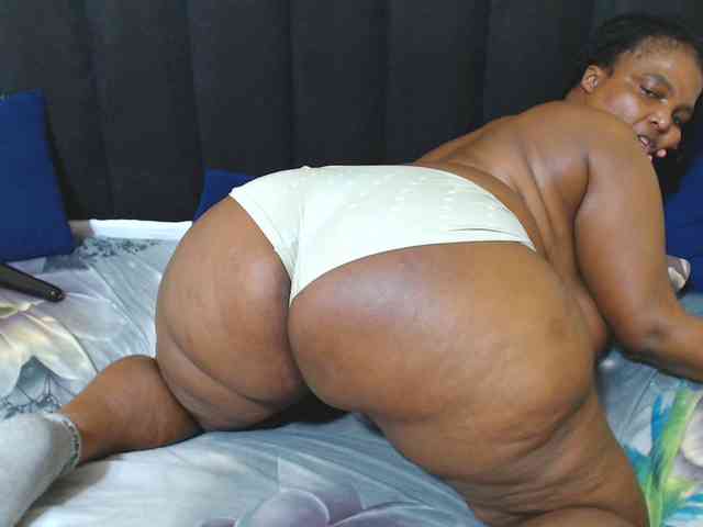 EBONYWILDASS webcam