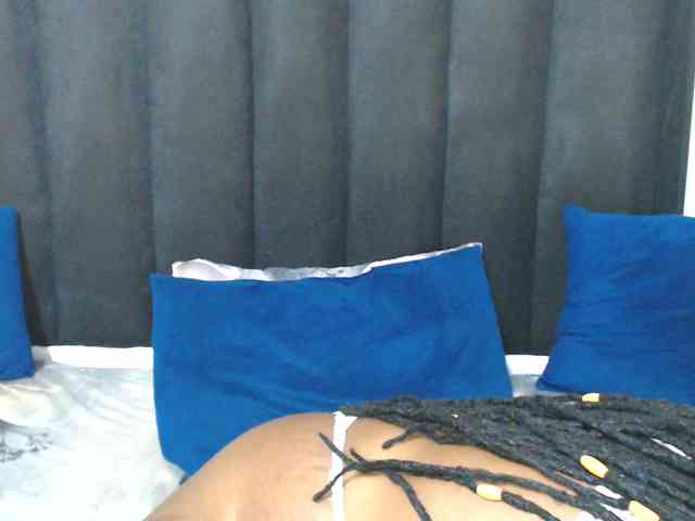 EBONYWILDASS webcam