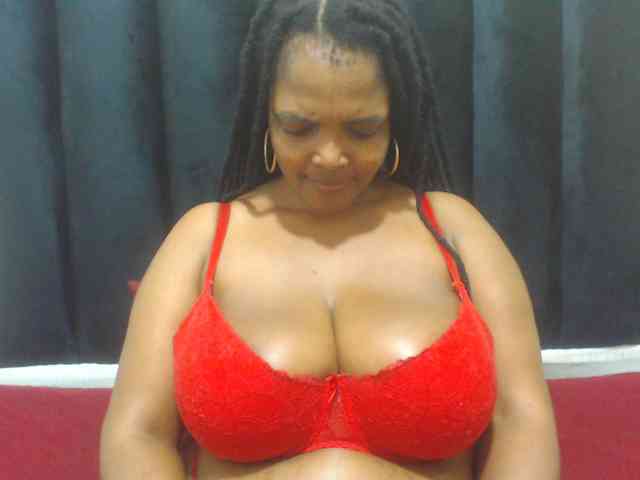 EBONYWILDASS EBONYWILDASS