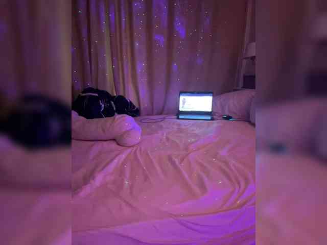 live sexcam Karma-is-a-whitch