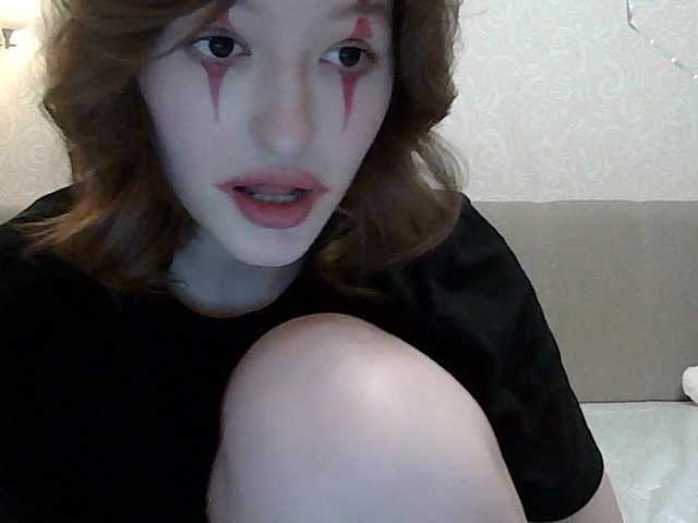 -Evmenida's BongaCams show and profile