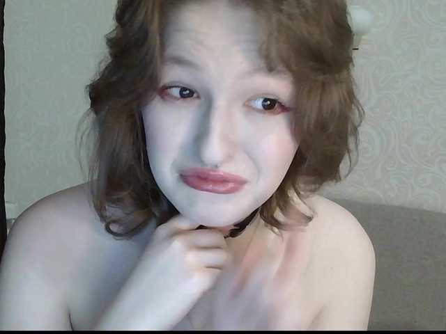 -Evmenida's BongaCams show and profile