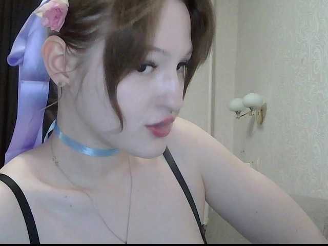 -Evmenida's BongaCams show and profile