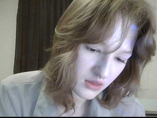 -Evmenida's BongaCams show and profile