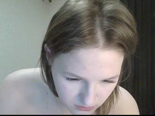 -Evmenida's BongaCams show and profile