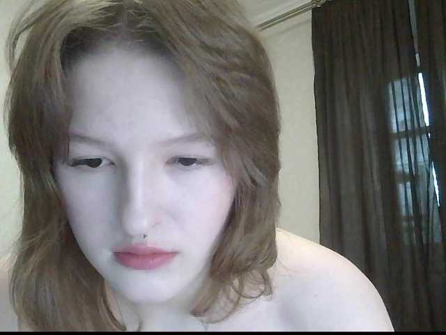 -Evmenida's BongaCams show and profile