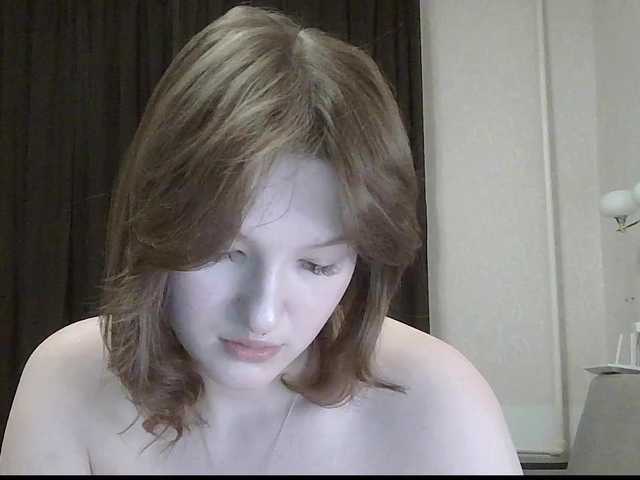 -Evmenida's BongaCams show and profile