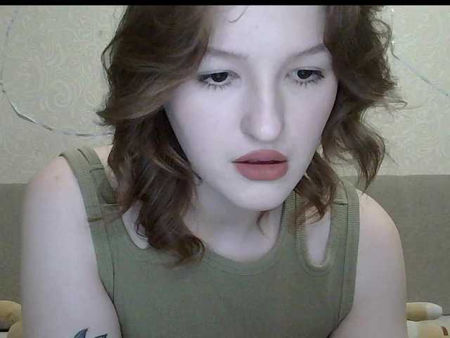 -Evmenida's BongaCams show and profile