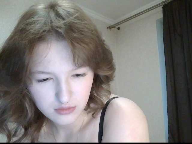 -Evmenida's BongaCams show and profile