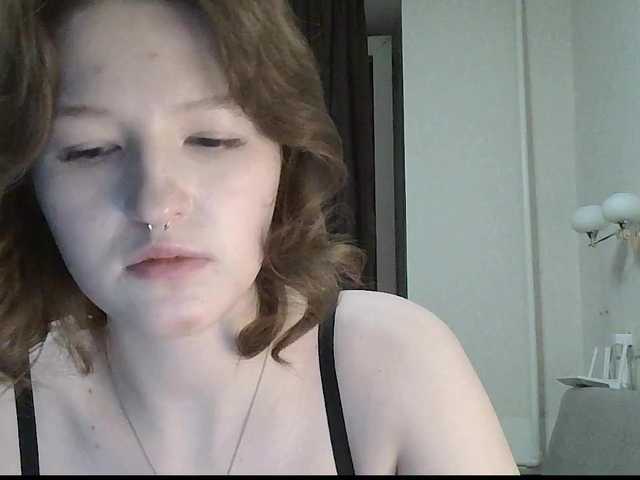 -Evmenida's BongaCams show and profile