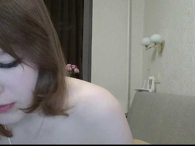 -Evmenida's BongaCams show and profile