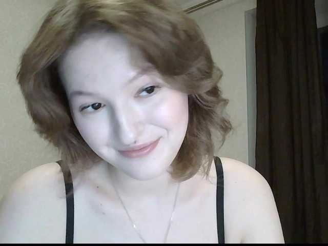 -Evmenida's BongaCams show and profile