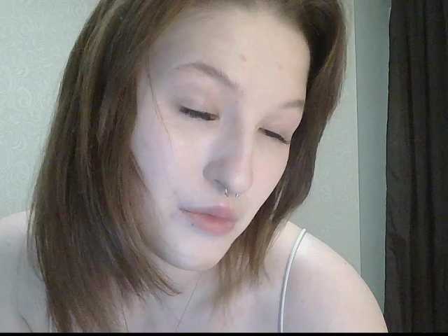 -Evmenida's BongaCams show and profile