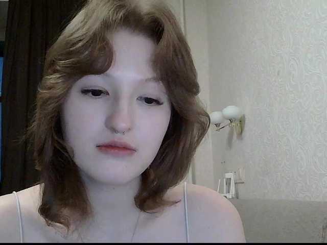 -Evmenida's BongaCams show and profile