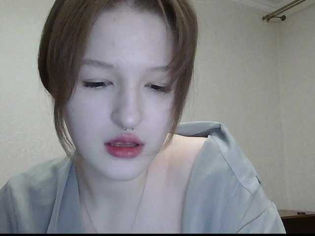 -Evmenida's BongaCams show and profile