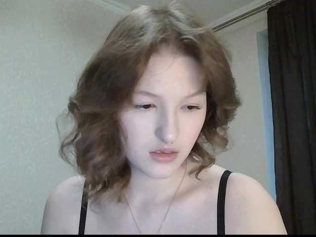 -Evmenida's BongaCams show and profile