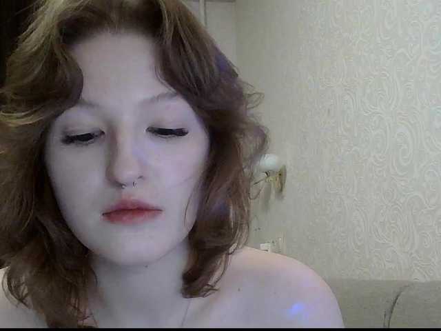 -Evmenida's BongaCams show and profile